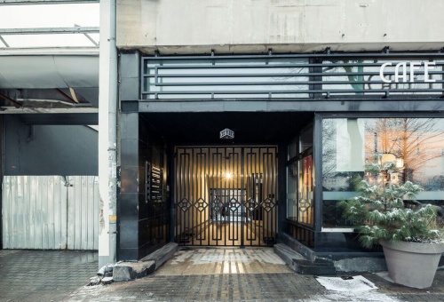 Gate Abrahama 37