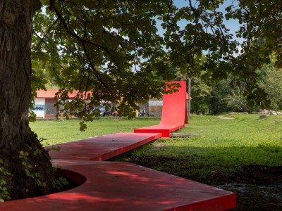 Bench in Kolibki Park